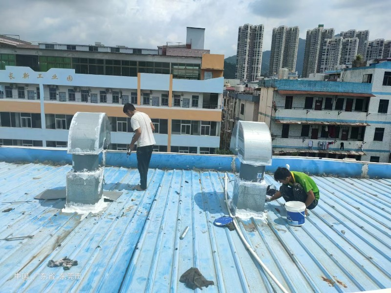 潍城钢结构屋面涂料维修方法